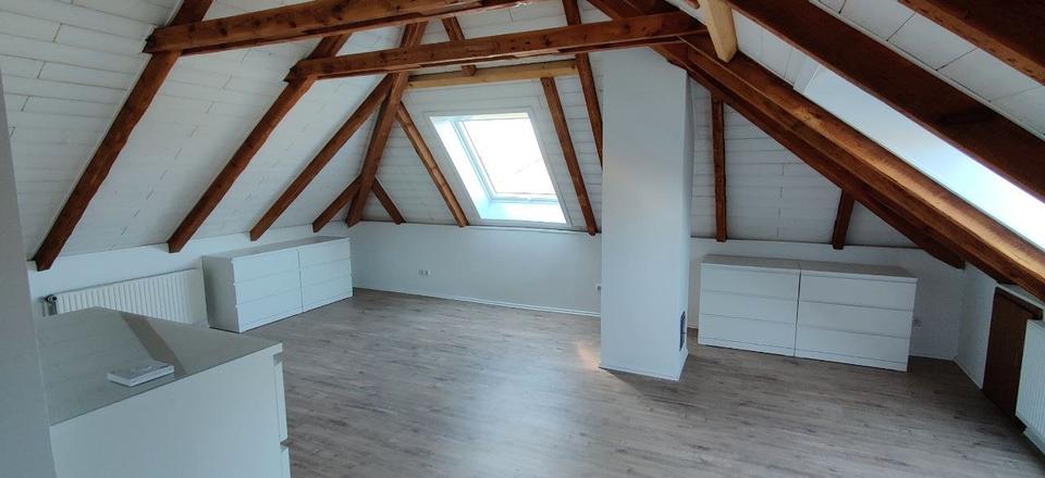 Einfamilienhaus Heide - 5 Zimmer, 159 m&sup2;, 1.600&euro; | Angebot:26603454