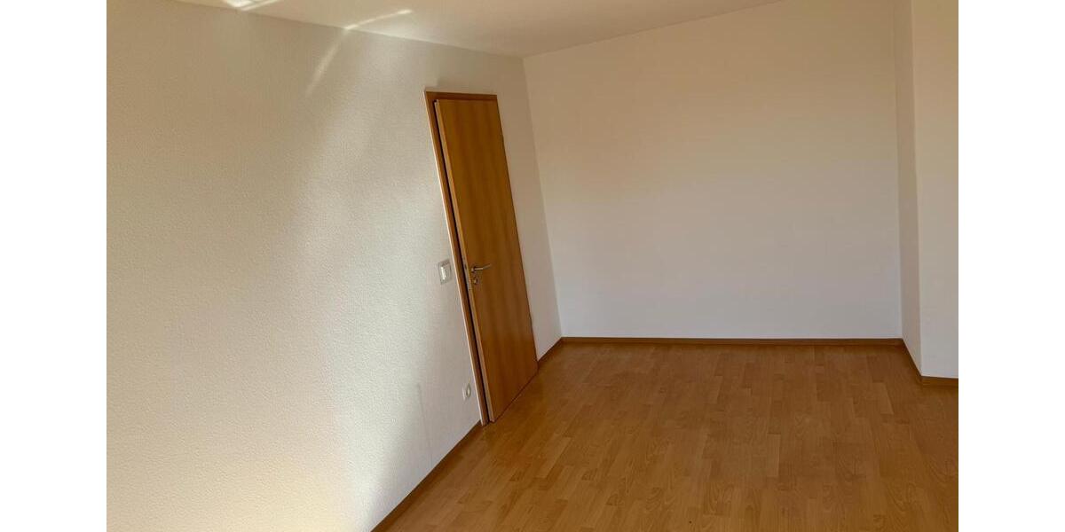 Etagenwohnung Forst (Lausitz) - 3 Zimmer, 78 m&sup2;, 460&euro; | Angebot:26624837
