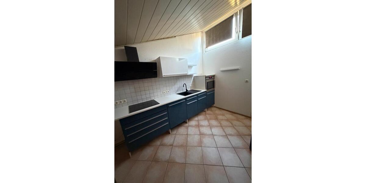 Dachgeschoßwohnung Northeim - 2.5 Zimmer, 75 m&sup2;, 700&euro; | Angebot:26632979