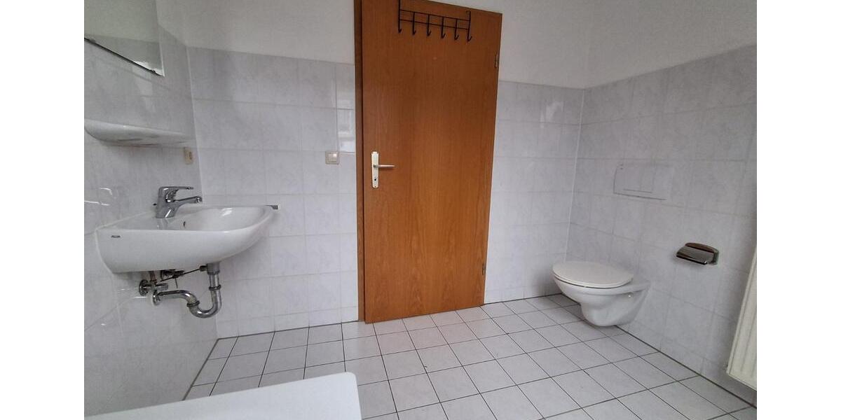 Maisonettenwohnung Gotha - 1 Zimmer, 42 m&sup2;, 290&euro; | Angebot:25073438