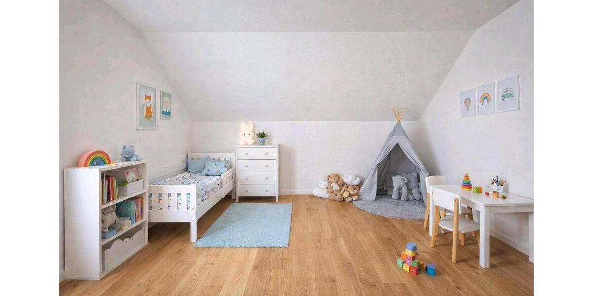 Dachgeschoßwohnung Schwaan - 4 Zimmer, 83 m&sup2;, 840&euro; | Angebot:24715041