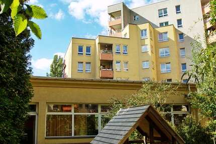 Wohnung zum Mieten in Berlin 488,83 € 64.32 m² 2 zimmer