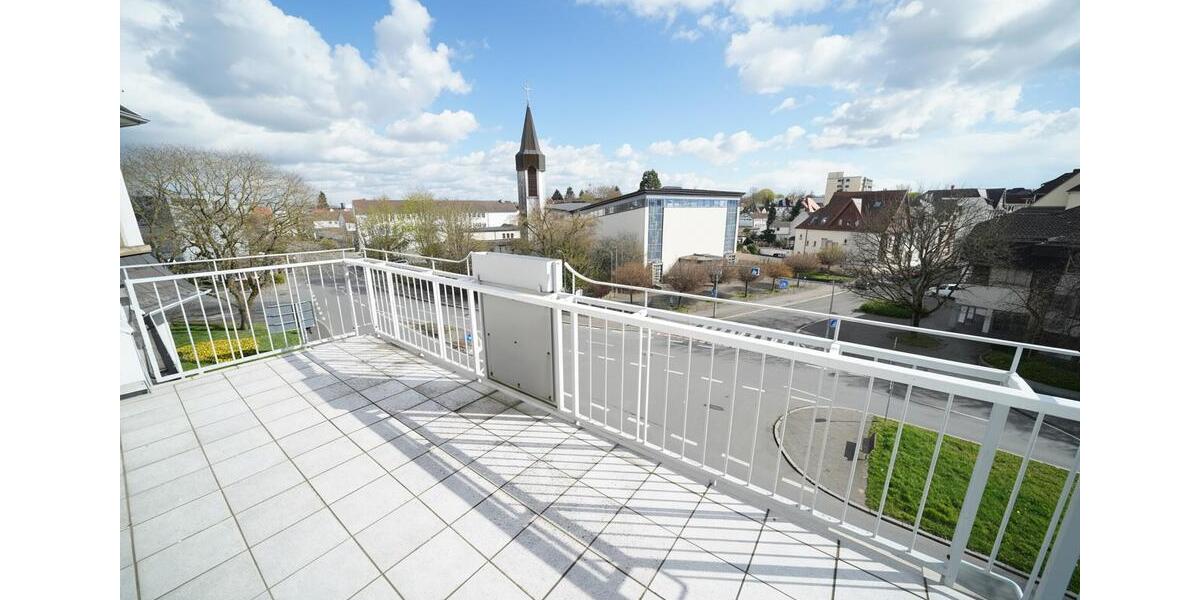 Etagenwohnung Friedberg (Hessen) - 4 Zimmer, 150 m&sup2;, 1.790&euro; | Angebot:26149511