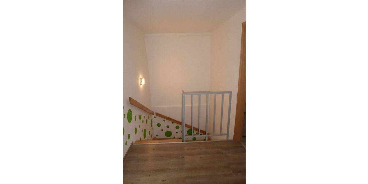 Etagenwohnung Ilmenau-Manebach Manebach - 4 Zimmer, 105 m&sup2;, 650&euro; | Angebot:26798529