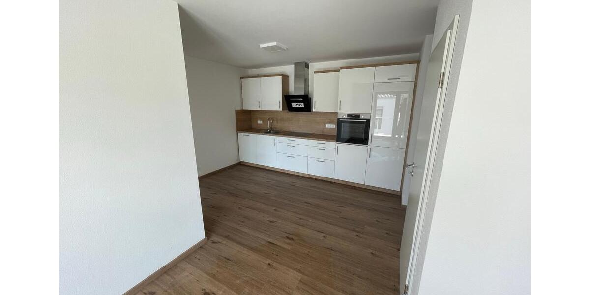 Etagenwohnung Willmering - 4 Zimmer, 48 m&sup2;, 650&euro; | Angebot:25537236