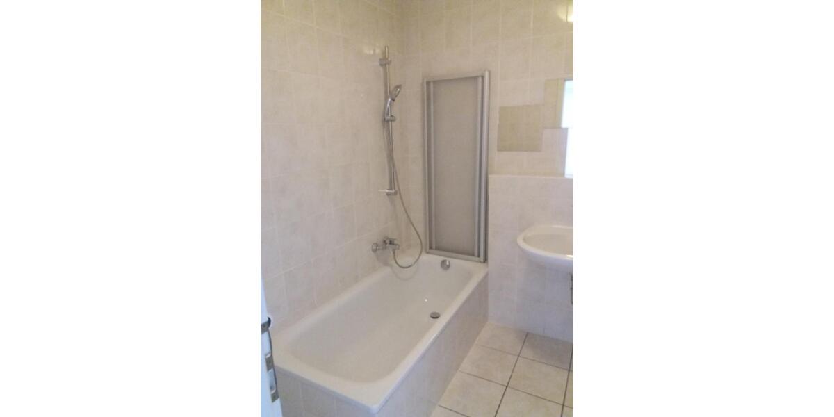 Dachgeschoßwohnung Crottendorf - 2 Zimmer, 51 m&sup2;, 310&euro; | Angebot:26006948