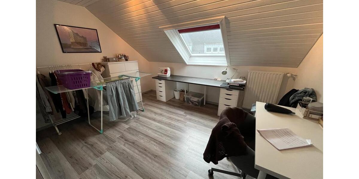 Dachgeschoßwohnung Rhede - 3 Zimmer, 75 m&sup2;, 625&euro; | Angebot:24560332