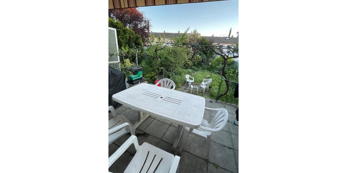 Wohnen auf Zeit Freiburg im Breisgau Haslach - 4 Zimmer, 104 m&sup2;, 1.800&euro; | Angebot:26553491
