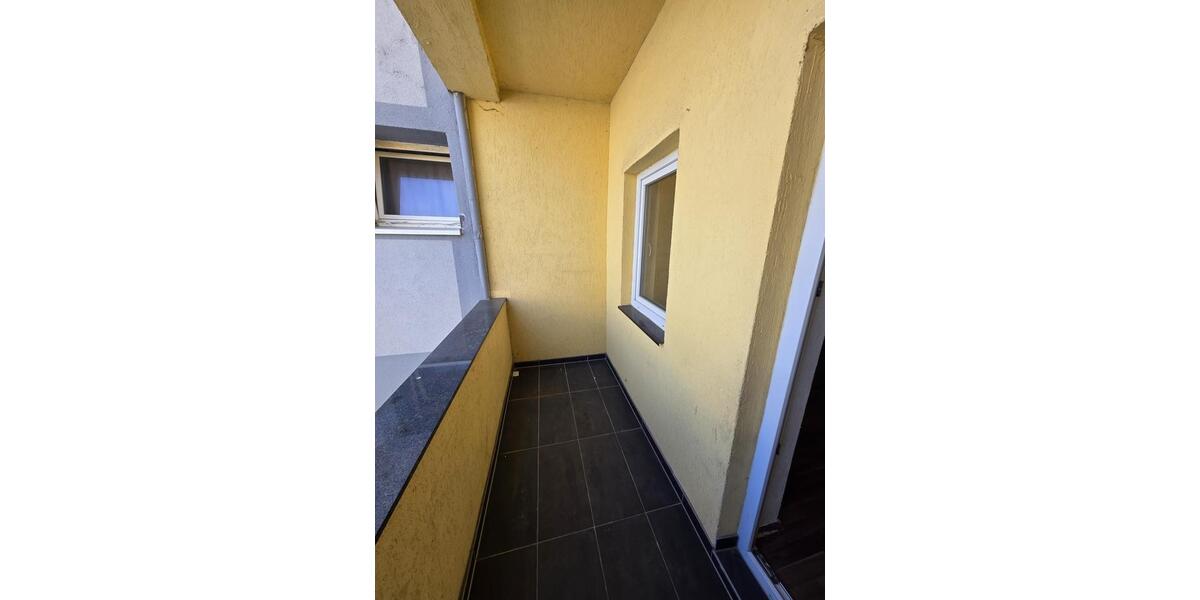 Erdgeschoßwohnung Ludwigshafen am Rhein Rheingönheim - 2 Zimmer, 53 m&sup2;, 700&euro; | Angebot:26582672