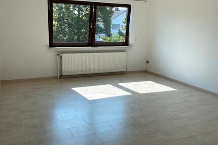 Wohnung Blieskastel - 3 Zimmer, 80 m&sup2;, 550&euro; | Angebot:26187119