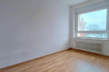 3-Zimmer-Wohnung mit Balkon zimmer