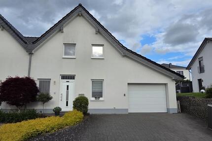 Haus Rittersdorf - 3 Zimmer, 115 m&sup2;, 1.200&euro; | Angebot:26624268