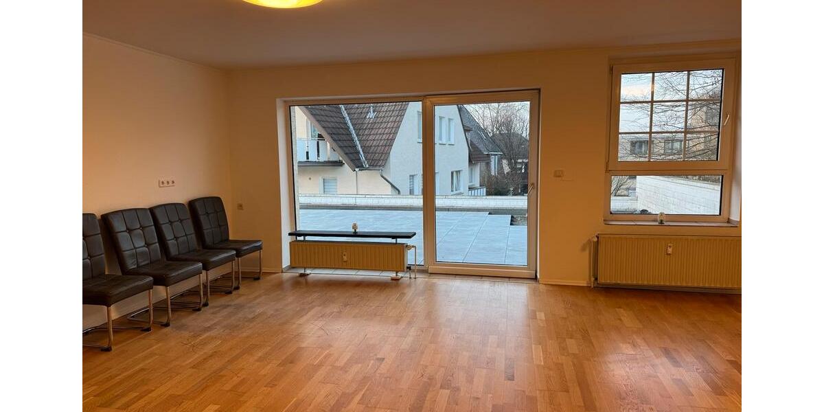 Etagenwohnung Solingen Ohligs - 2 Zimmer, 86 m&sup2;, 1.050&euro; | Angebot:25044677
