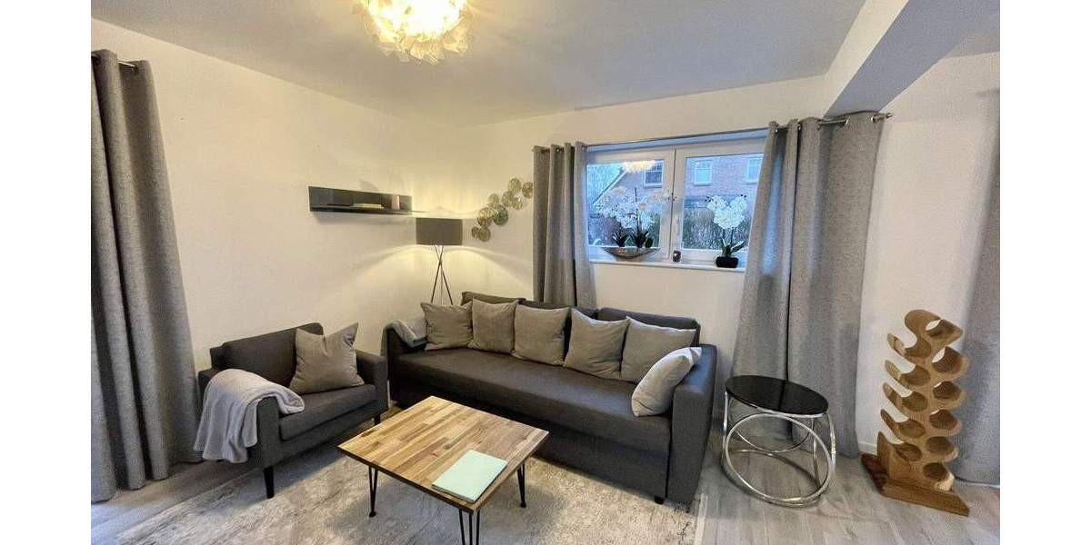 Reihenendhaus Norderstedt Harksheide - 5 Zimmer, 132 m&sup2;, 2.250&euro; | Angebot:24724362