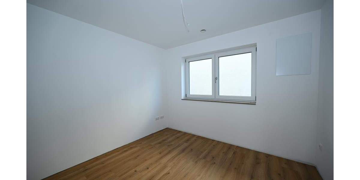 Etagenwohnung Seubersdorf - 4 Zimmer, 111 m&sup2;, 1.175&euro; | Angebot:24793414