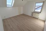 Dachgeschoßwohnung Maselheim - 3 Zimmer, 78 m&sup2;, 880&euro; | Angebot:24712714