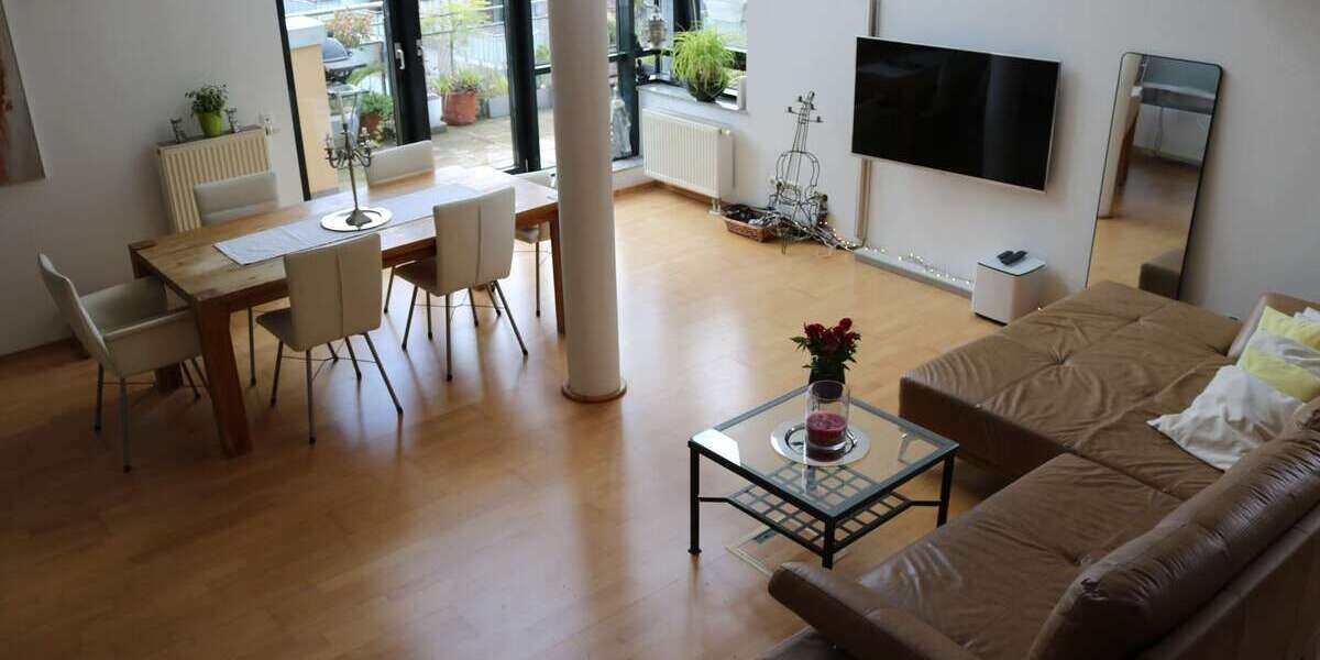 Etagenwohnung Frankfurt Bockenheim - 3 Zimmer, 111 m&sup2;, 2.050&euro; | Angebot:27168686