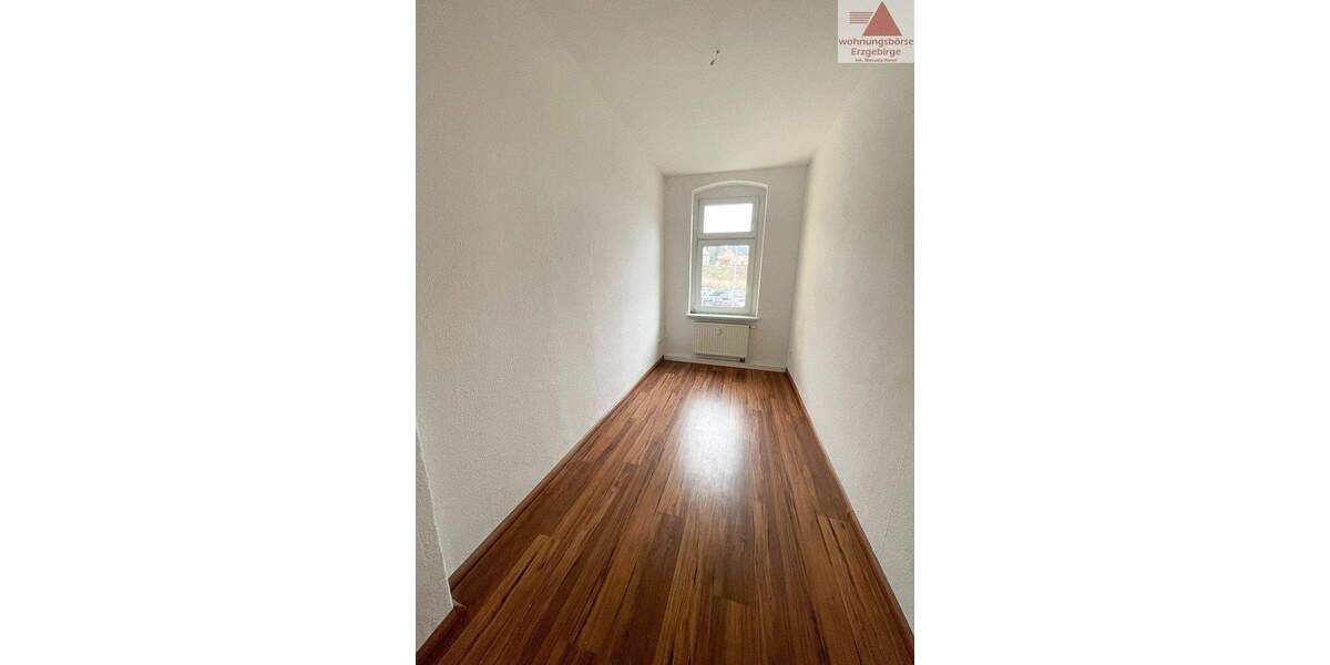 Etagenwohnung Aue Aue - 3 Zimmer, 65 m&sup2;, 325&euro; | Angebot:24581421