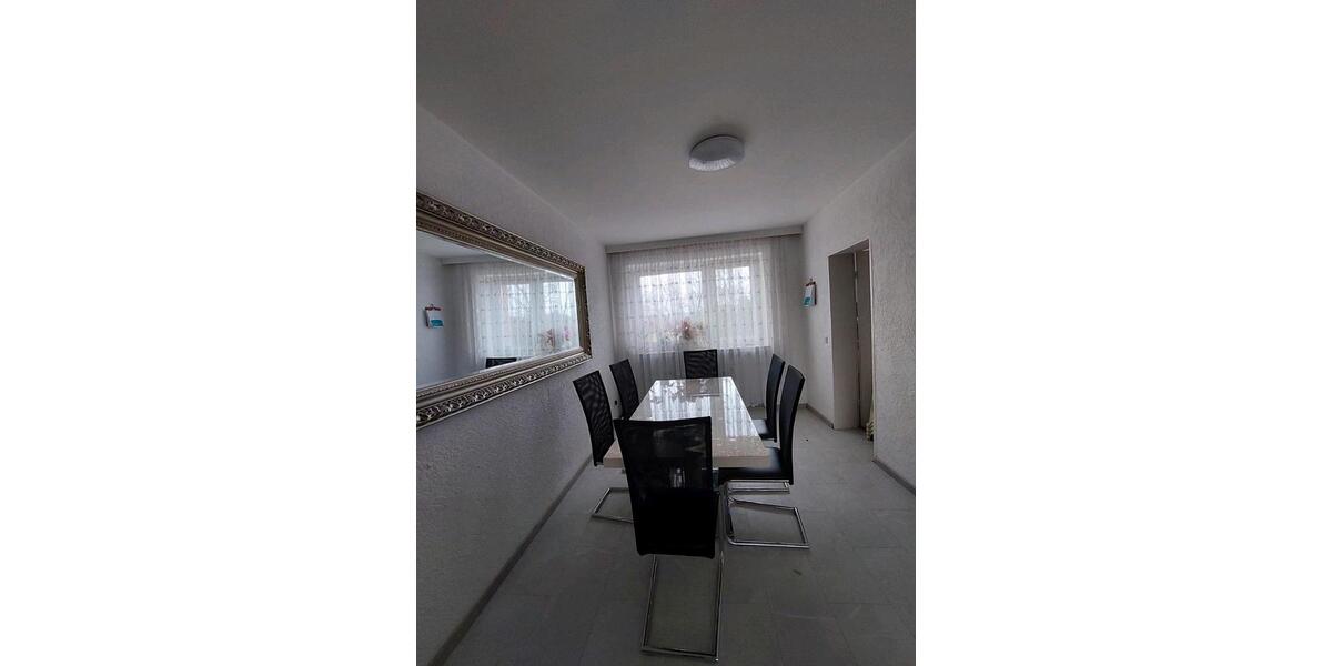 Etagenwohnung Egelsbach - 4 Zimmer, 90 m&sup2;, 1.550&euro; | Angebot:24690241