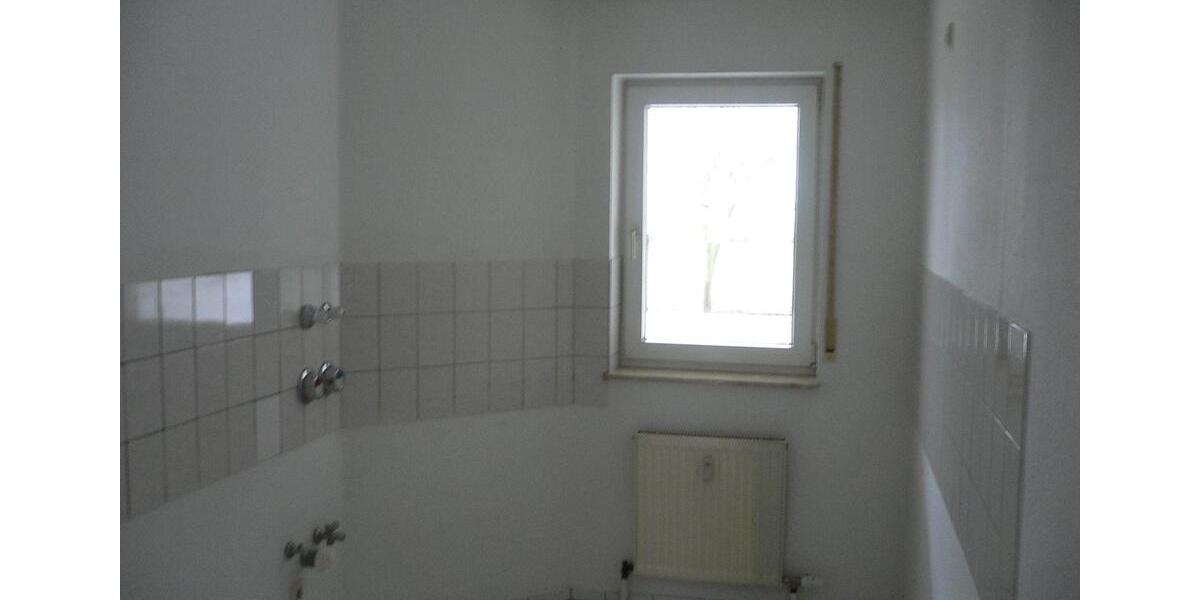 Gepflegte 2-Zimmer-EG-Wohnung mit großzügiger Terrasse in Rodgau- 2 zimmer