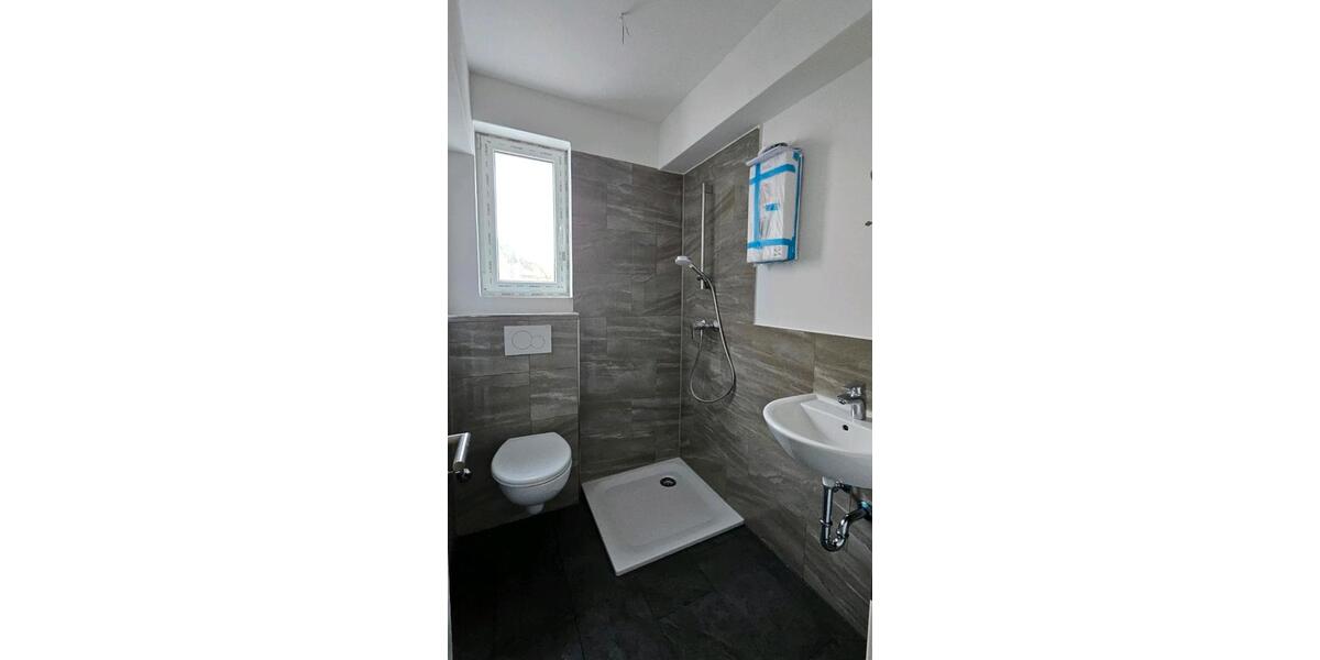 Mietwohnung Erstbezug nach Renovierung 1.Et W-Vohwinkel 2 zimmer