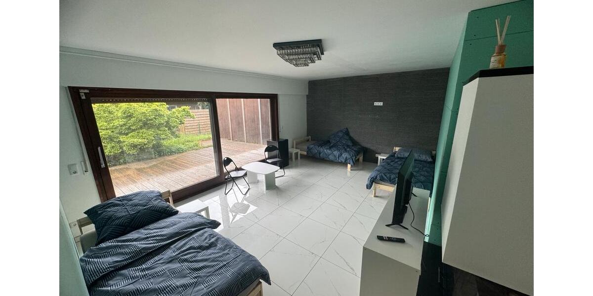 Wohnen auf Zeit Hamburg Wandsbek - 20 Zimmer, 500 m&sup2;, 20&euro; | Angebot:26625156