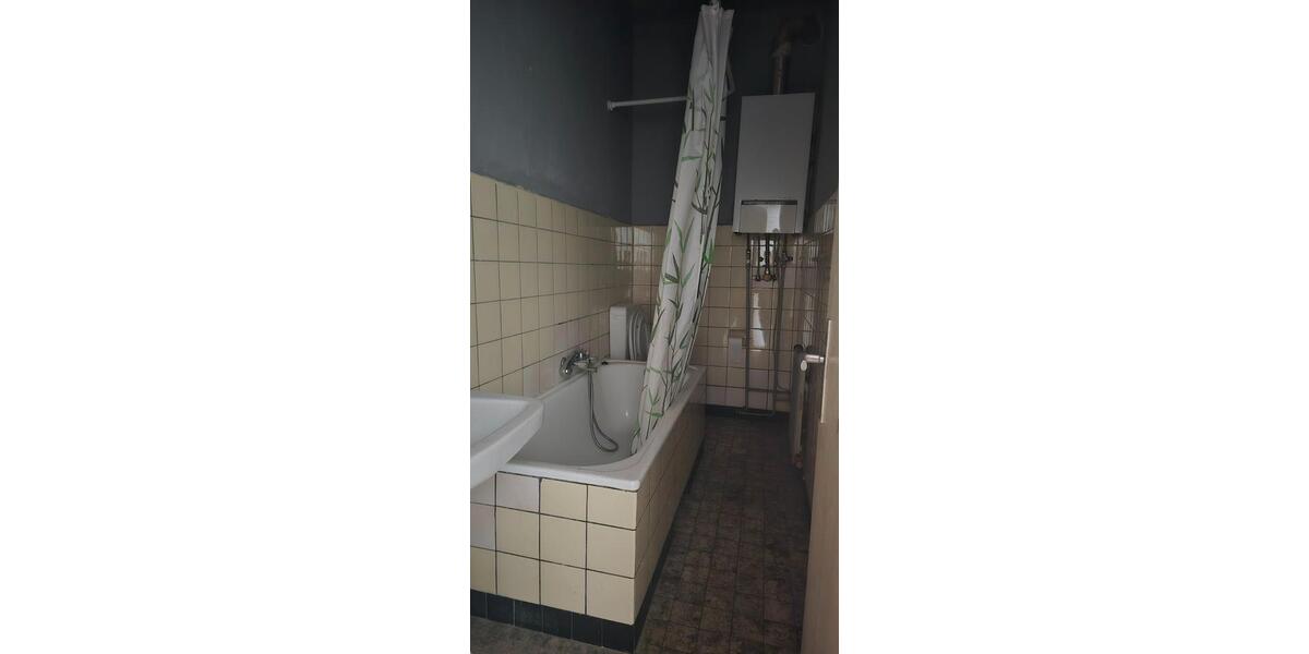 Etagenwohnung Duisburg Duisburg-Mitte - 2 Zimmer, 60 m&sup2;, 400&euro; | Angebot:26380591