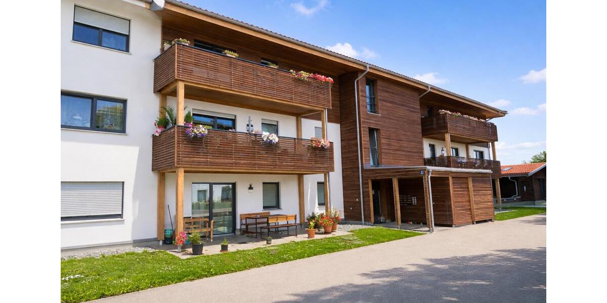 Etagenwohnung Seeg - 2 Zimmer, 85 m&sup2;, 1.000&euro; | Angebot:26246923