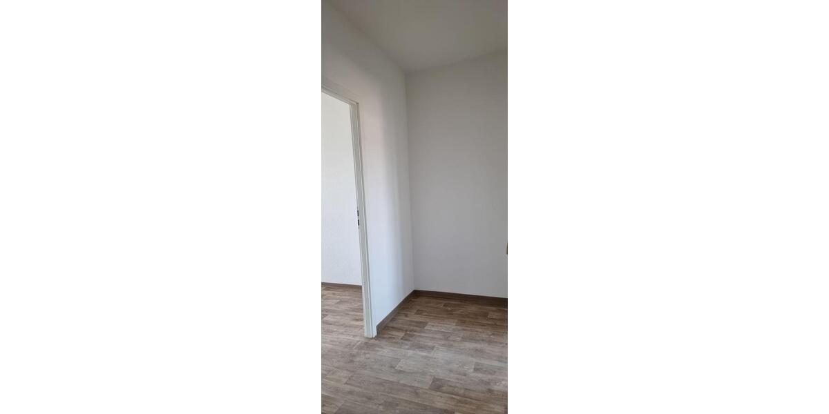 Etagenwohnung Malchin - 2 Zimmer, 49 m&sup2;, 300&euro; | Angebot:25805178