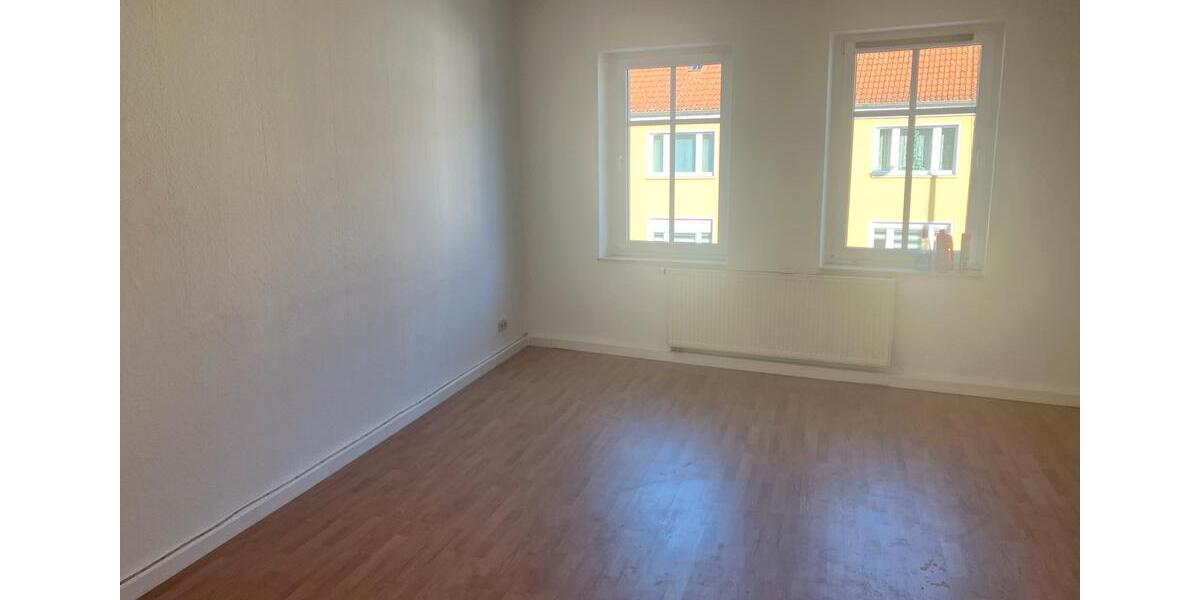Etagenwohnung Zerbst (Anhalt) Leps - 3 Zimmer, 110 m&sup2;, 850&euro; | Angebot:25843375