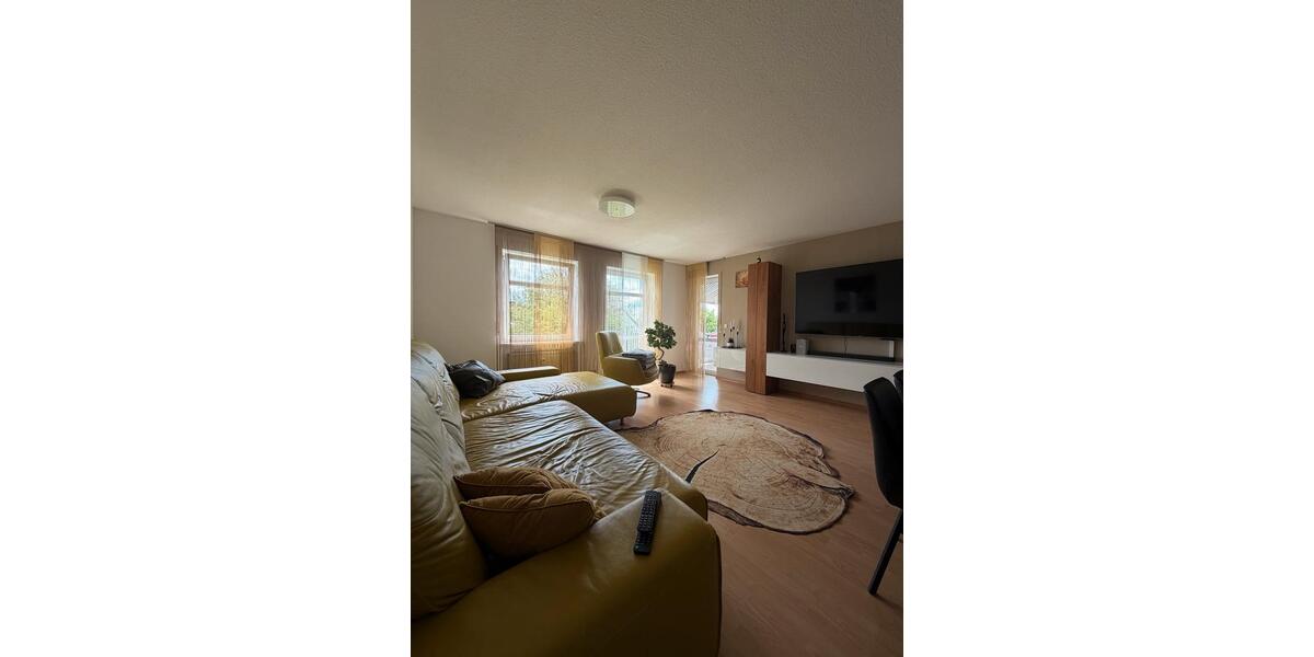 Etagenwohnung Günzburg - 3 Zimmer, 78 m&sup2;, 1.200&euro; | Angebot:26635421