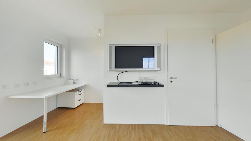 Dachgeschoßwohnung Neuburg an der Donau - 2 Zimmer, 62 m&sup2;, 830&euro; | Angebot:25781296