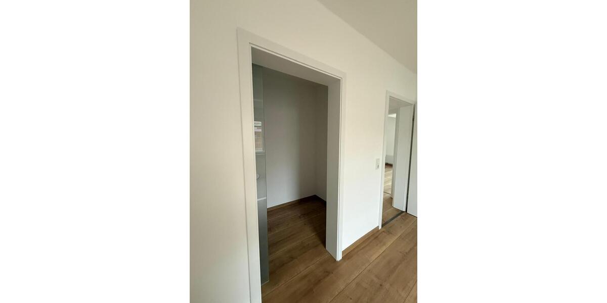 Etagenwohnung Lauingen (Donau) - 3 Zimmer, 76 m&sup2;, 1.150&euro; | Angebot:24716775