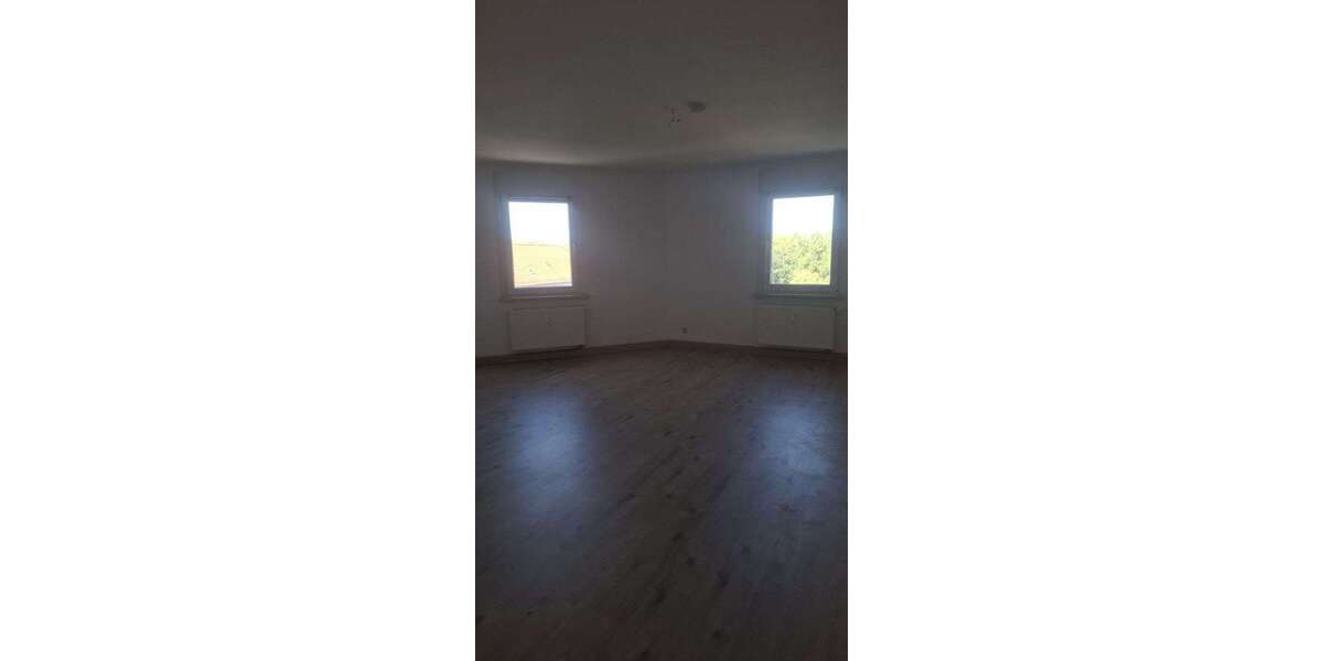 Etagenwohnung Halle Nördliche Innenstadt - 4 Zimmer, 126 m&sup2;, 950&euro; | Angebot:26889568