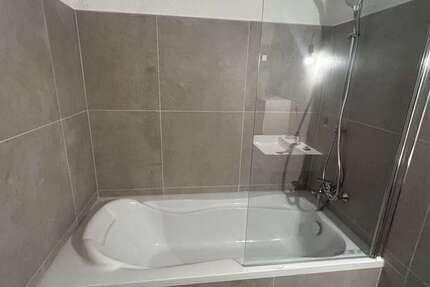 Wohnung Bochum - 3.5 Zimmer, 80 m&sup2;, 1.000&euro; | Angebot:27071551