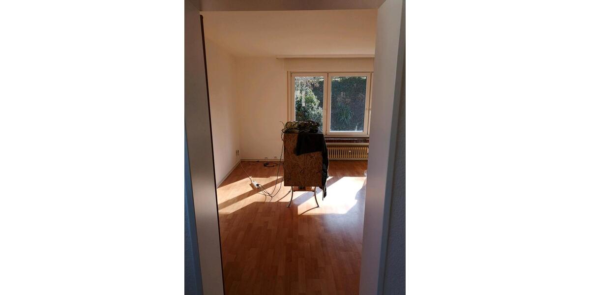 Etagenwohnung Düsseldorf Stadtbezirk 5 - 2.5 Zimmer, 74 m&sup2;, 890&euro; | Angebot:26681764