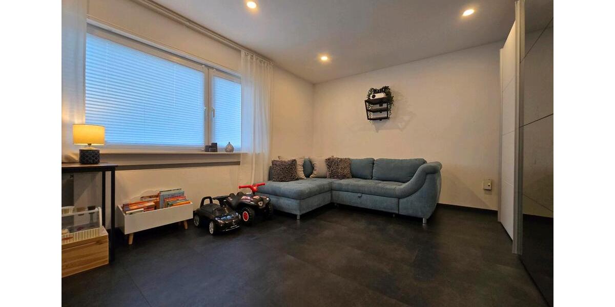 Schöne 5 Zimmerwohnung auf zwei Ebenen mit tollem Ausblick 5 zimmer