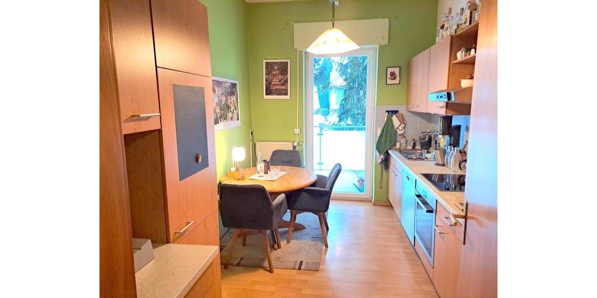 Tolle 3,5 Zimmerwohnung mit Südbalkon ca. 105 m² Wfl. in Löhne Melbergen mit Carportplatz 4 zimmer