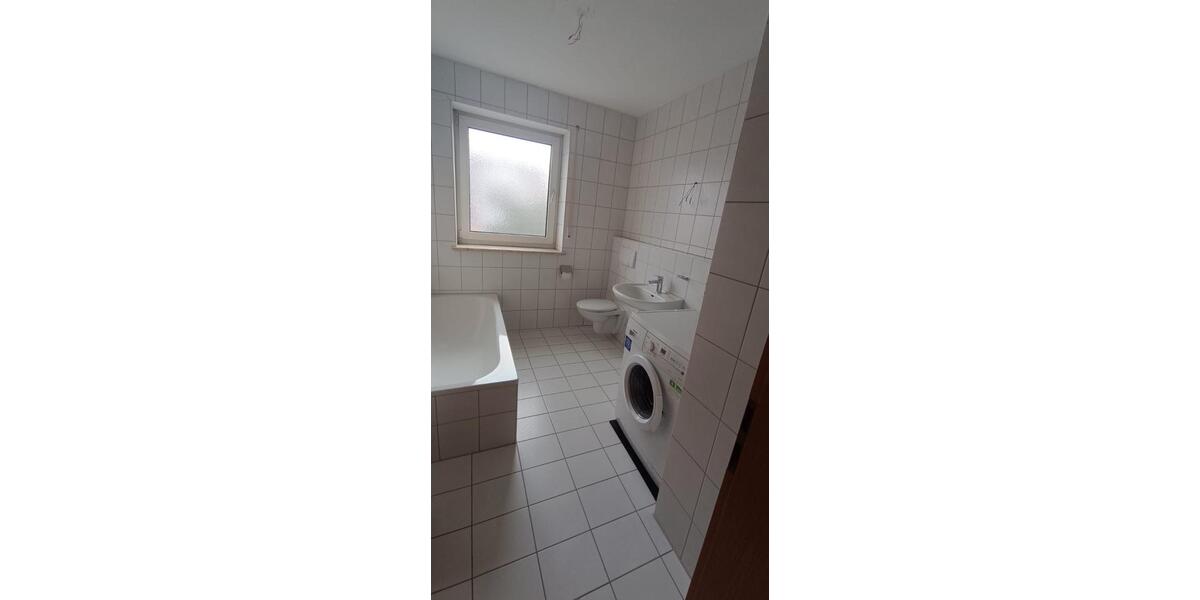 Dachgeschoßwohnung Pfreimd - 3 Zimmer, 71 m&sup2;, 680&euro; | Angebot:26284464