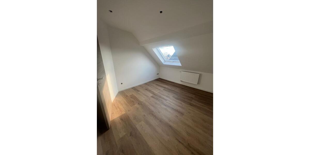 Maisonettenwohnung Heinsberg - 4 Zimmer, 110 m&sup2;, 1.150&euro; | Angebot:26446399