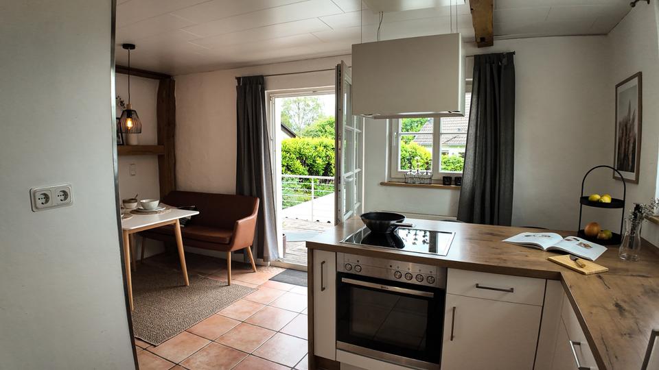 Wohnen auf Zeit Nümbrecht - 2 Zimmer, 65 m&sup2;, 450&euro; | Angebot:23567501