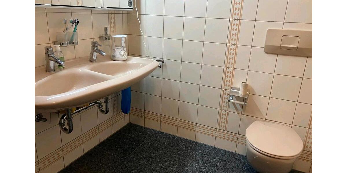 Terrassenwohnung Kusel - 5 Zimmer, 165 m&sup2;, 1.237&euro; | Angebot:24766922