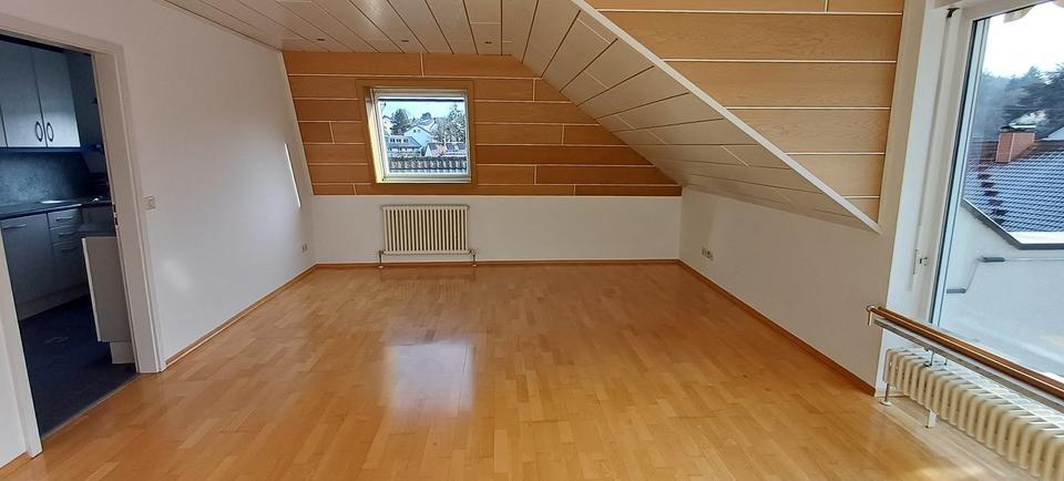 KARLSBAD-Langensteinbach I 4-Zimmer mit herrlichem Ausblick 4 zimmer