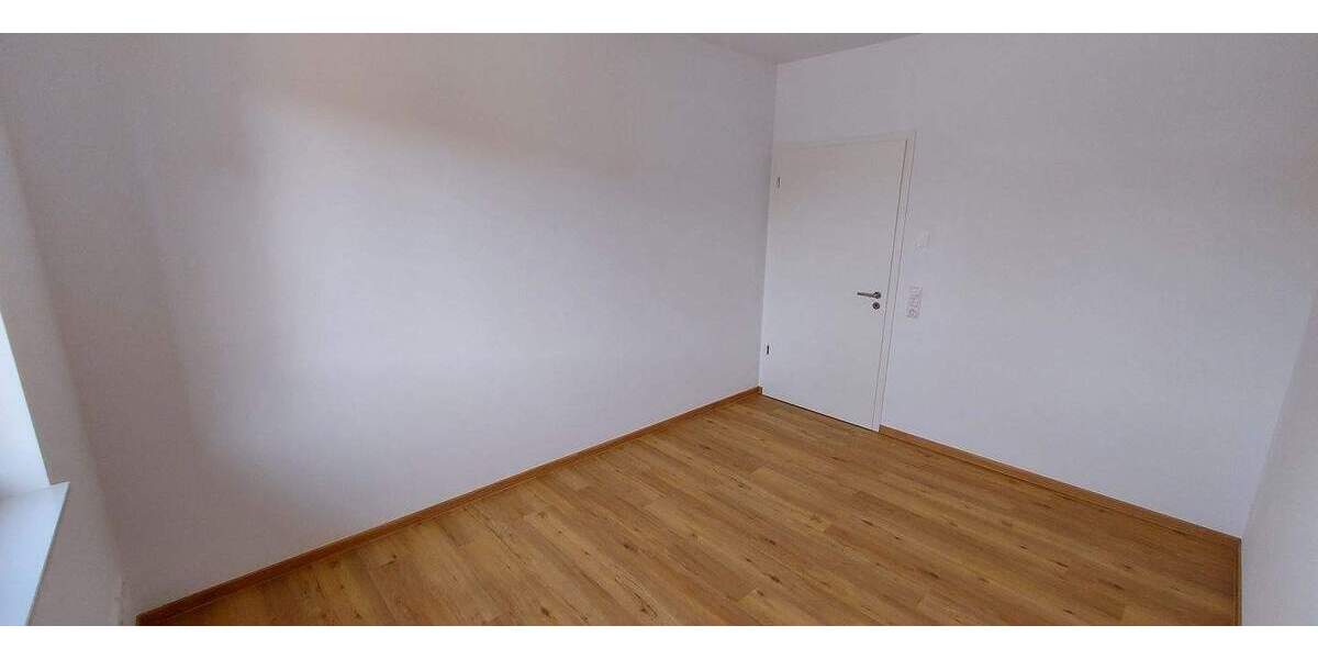 Etagenwohnung Stralsund Tribseer - 3 Zimmer, 99 m&sup2;, 1.287&euro; | Angebot:26105678