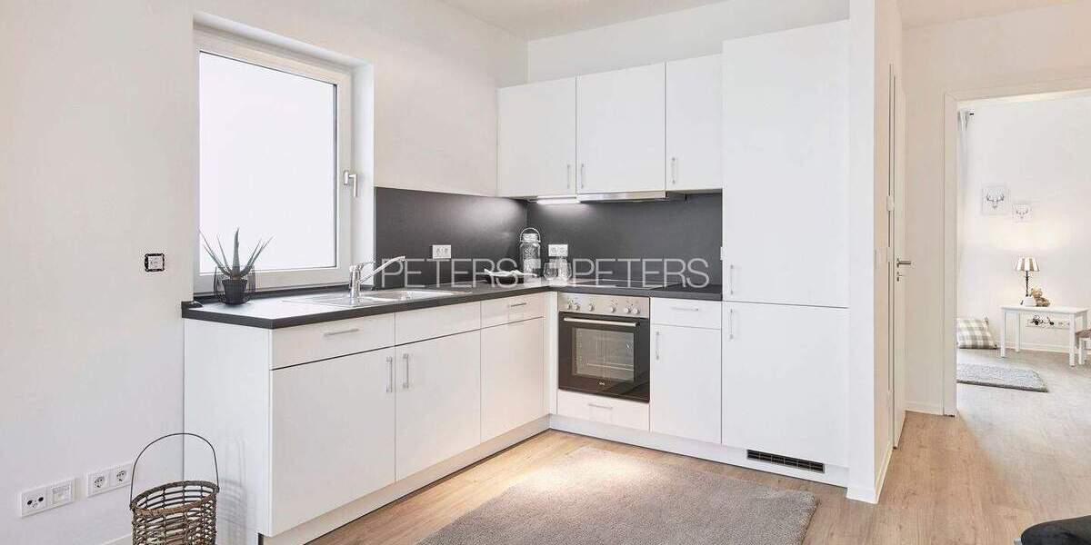 Etagenwohnung Schwerin Werdervorstadt - 3 Zimmer, 90 m&sup2;, 1.099&euro; | Angebot:25777585