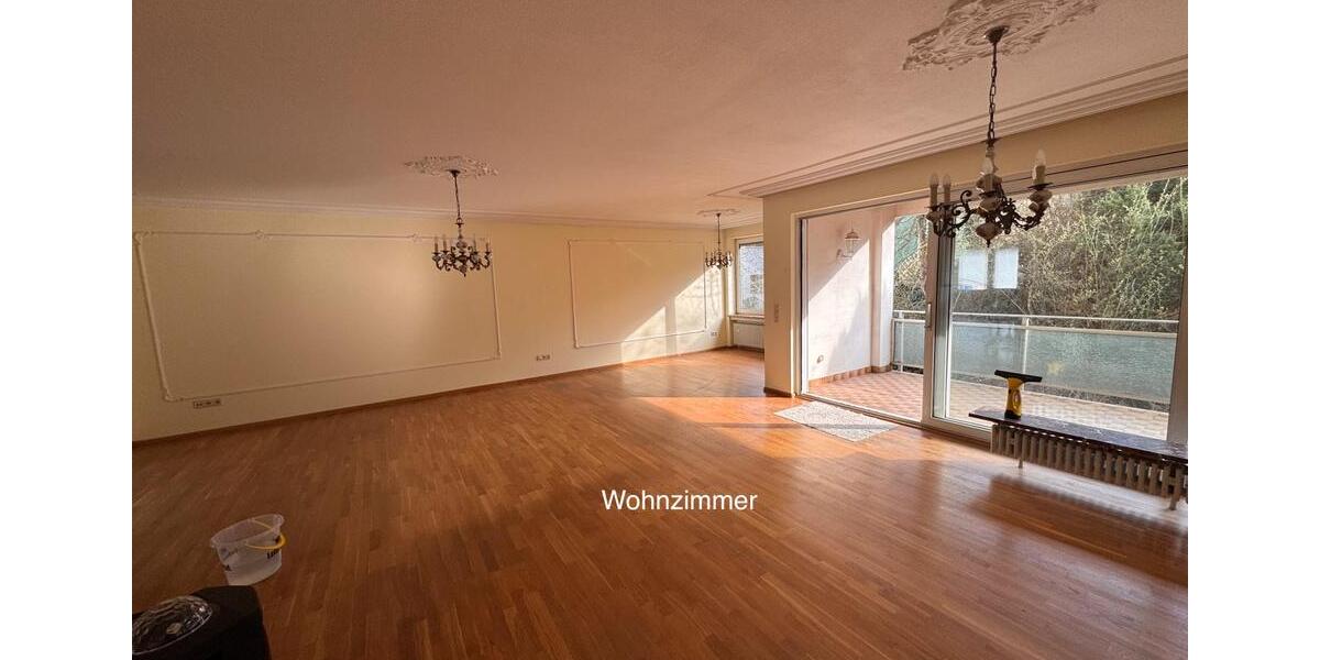 Etagenwohnung Walsdorf - 6 Zimmer, 210 m&sup2;, 1.150&euro; | Angebot:22152708