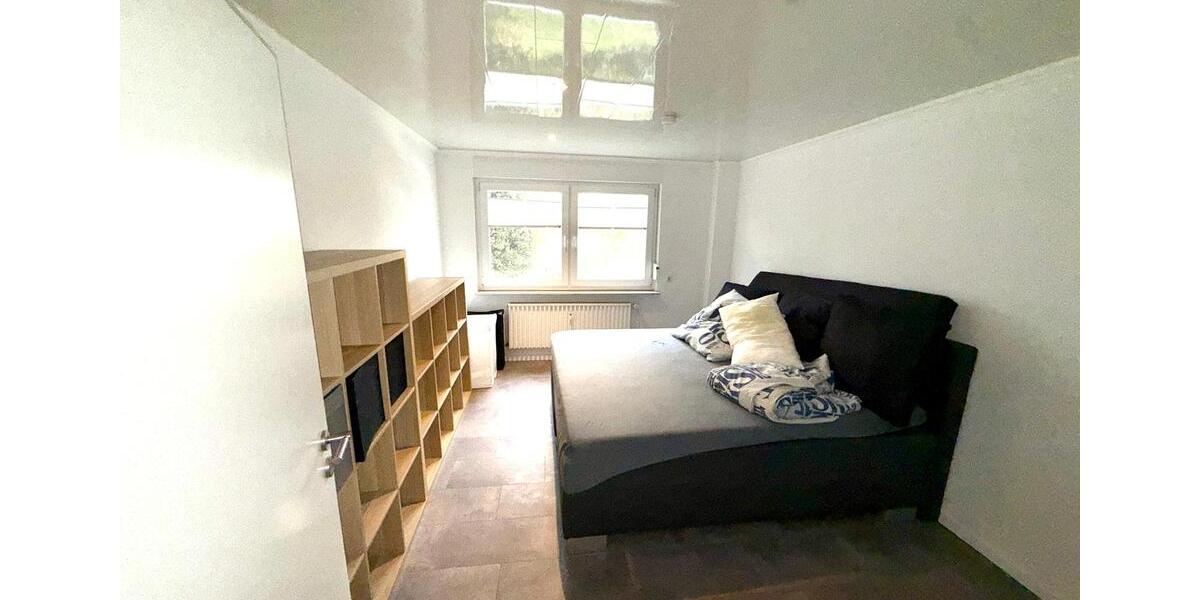 Diese helle 2-Zimmer-Wohnung in Herzogenrath-Kohlscheid bietet au 2 zimmer