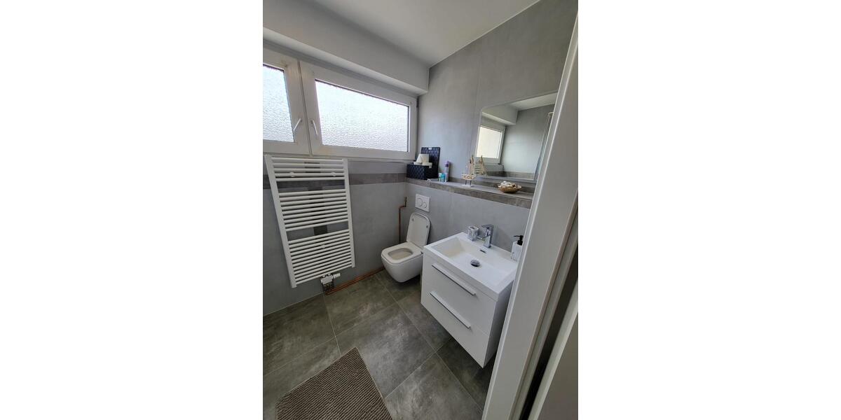 Etagenwohnung Bad Nauheim - 2 Zimmer, 70 m&sup2;, 875&euro; | Angebot:26221081