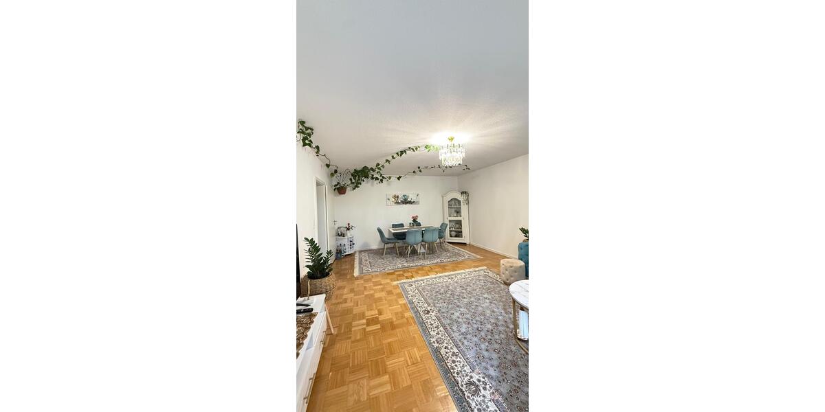 Etagenwohnung Siegburg - 2 Zimmer, 75 m&sup2;, 1.400&euro; | Angebot:26432732