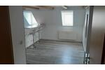 Dachgeschoßwohnung Oelsnitz (Vogtland) - 3 Zimmer, 52 m&sup2;, 240&euro; | Angebot:26109382